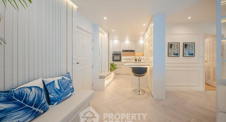 For sale 2 bedrooms condo in Yan Nawa, Bangkok