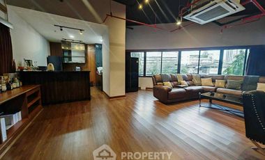 Wohnung zum Kauf mit 2 Zimmer in Watthana, Bangkok