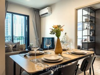 À vendre 2 chambres condo à Huai Khwang, Bangkok