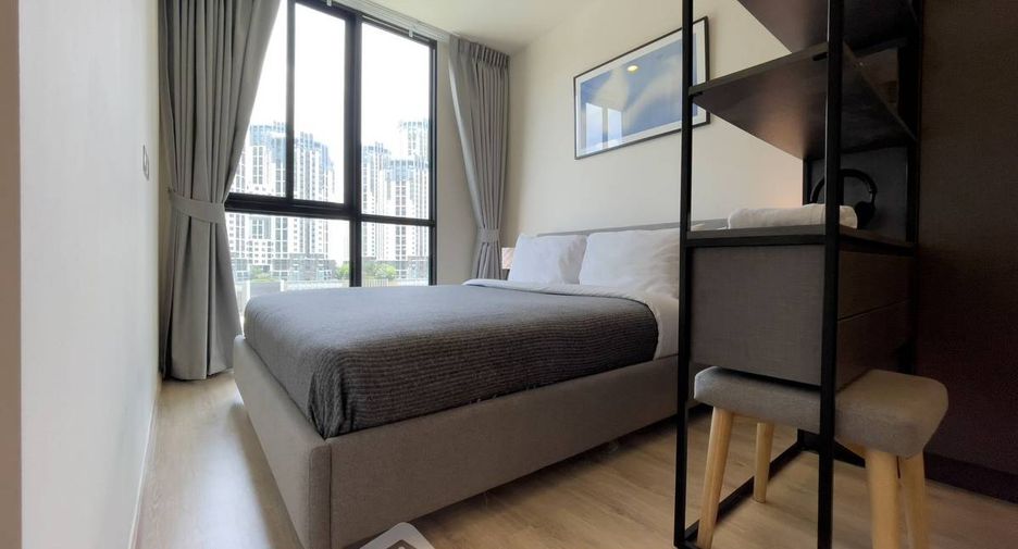 For sale 2 bedrooms condo in Huai Khwang, Bangkok
