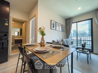 À vendre 2 chambres condo à Huai Khwang, Bangkok