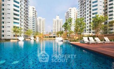 For sale 1 bed condo in Huai Khwang, Bangkok