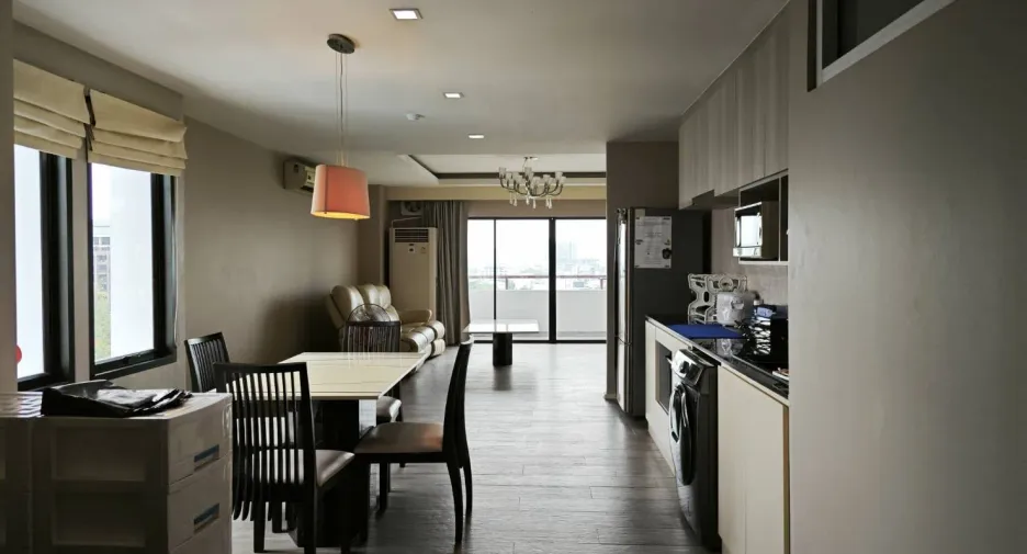For sale 2 bedrooms condo in Phaya Thai, Bangkok