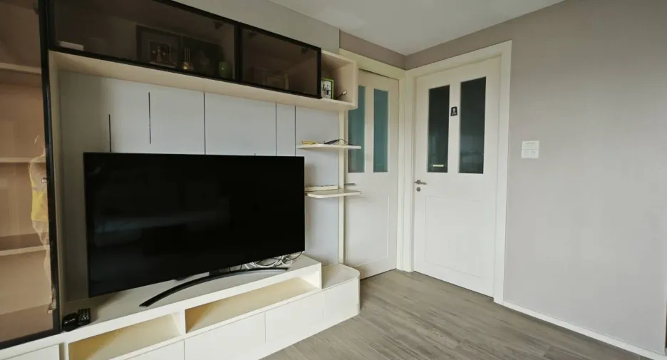 For sale 2 bedrooms condo in Phaya Thai, Bangkok