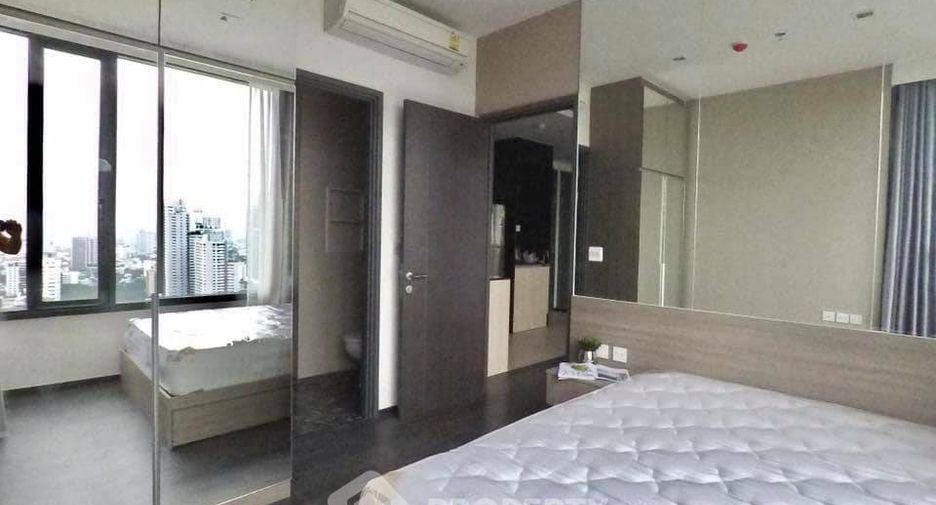 For sale 1 bed condo in Khlong Toei, Bangkok