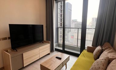 À vendre 2 chambres condo à Huai Khwang, Bangkok