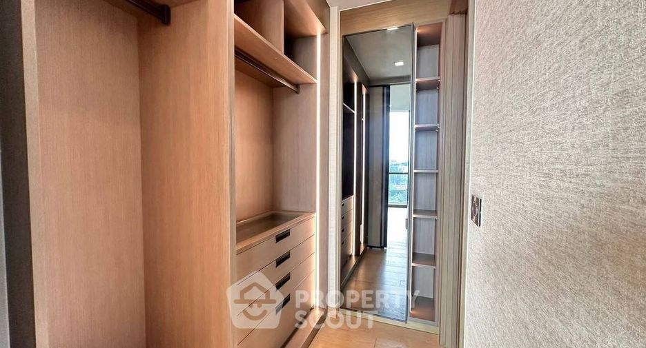 For sale 2 bedrooms condo in Watthana, Bangkok