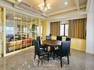 À louer et à vendre 3 chambres condo à Na Jomtien, Pattaya