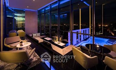 For sale 2 bedrooms condo in Watthana, Bangkok