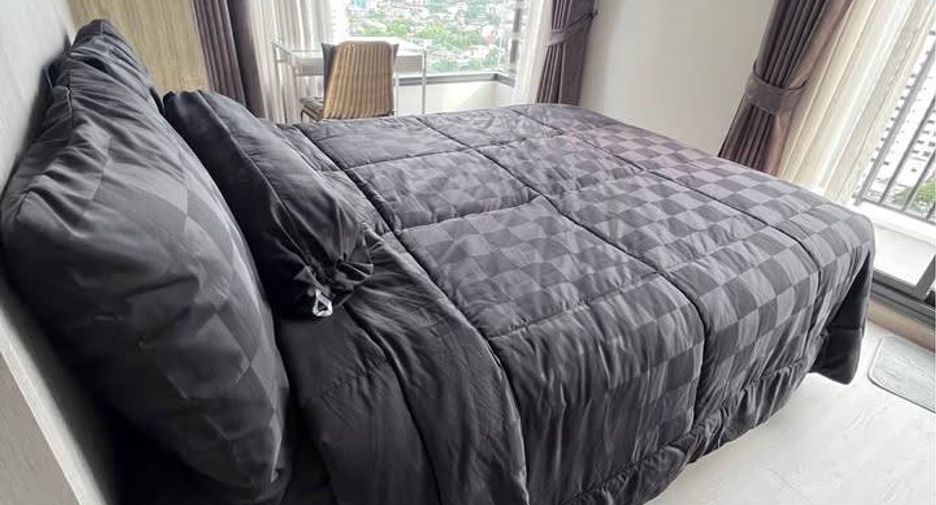 For sale 2 bedrooms condo in Watthana, Bangkok