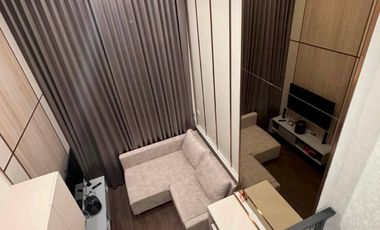 Condo en alquiler y en venta de 2 habitaciones en Ratchathewi, Bangkok