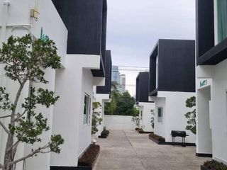 À vendre 1 chambre maison à Bang Lamung, Chonburi