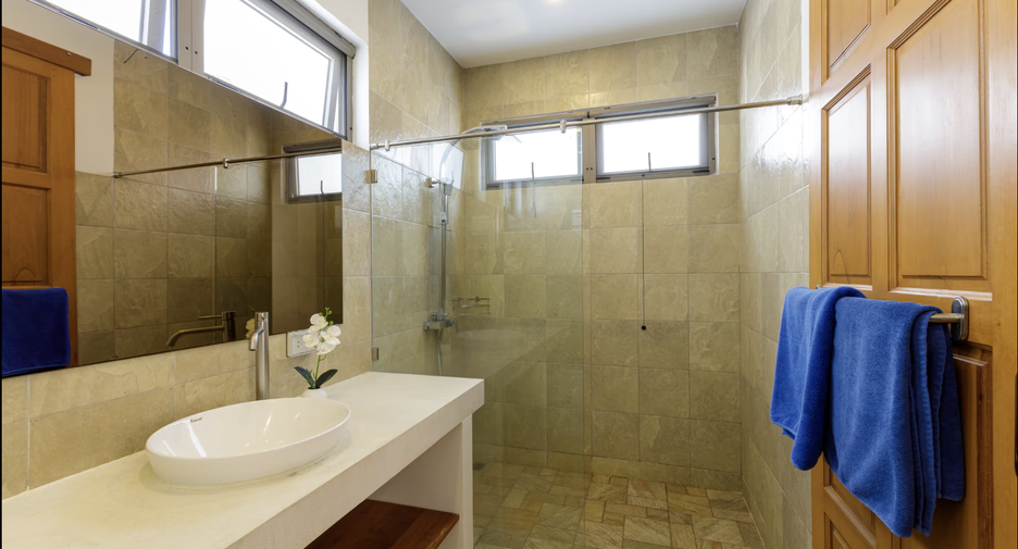 Villa zum Kauf mit 2 Zimmer in Mueang Phuket, Phuket