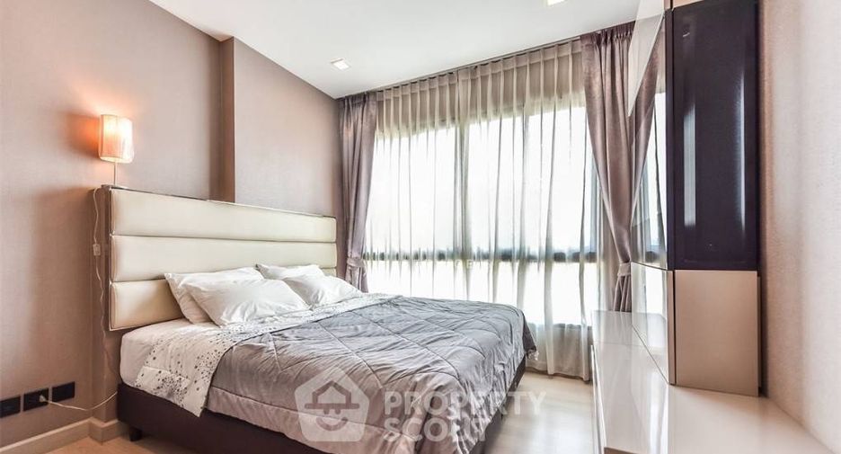 For sale 2 bedrooms condo in Phaya Thai, Bangkok