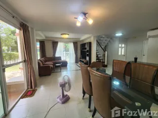 À louer 3 chambres maison à Mueang Phuket, Phuket