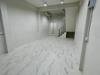 Reihenhaus zur Miete mit 4 Zimmer in Sathon, Bangkok