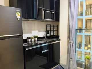 Wohnung zur Miete mit 1 Zimmer in Pathum Wan, Bangkok