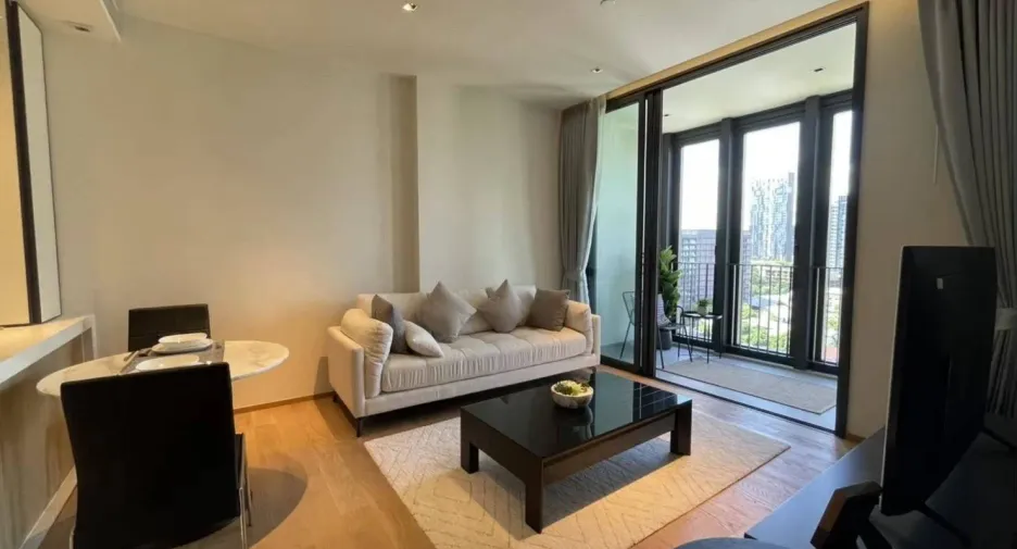 For sale and for rent 1 bed condo in Khlong Toei, Bangkok