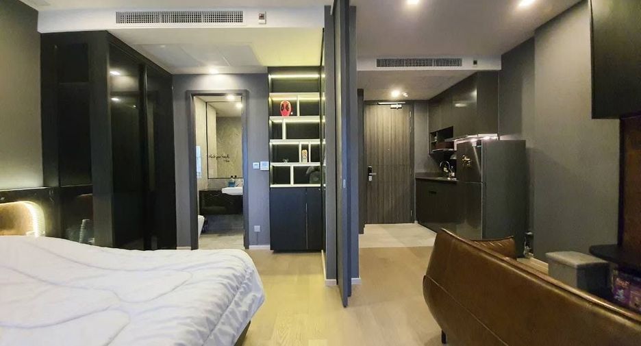 For rent 1 bed condo in Khlong Toei, Bangkok