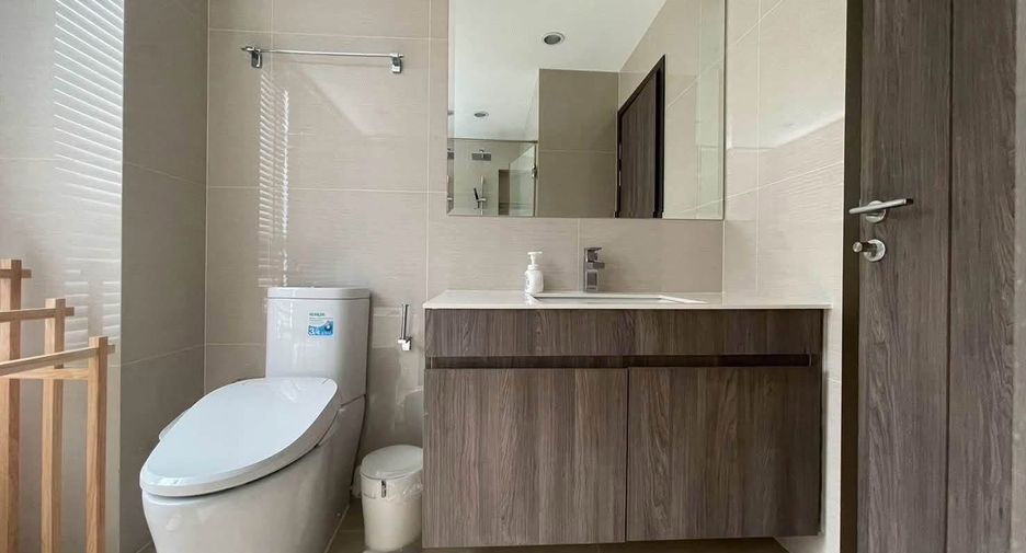 For rent 2 bedrooms condo in Bang Na, Bangkok