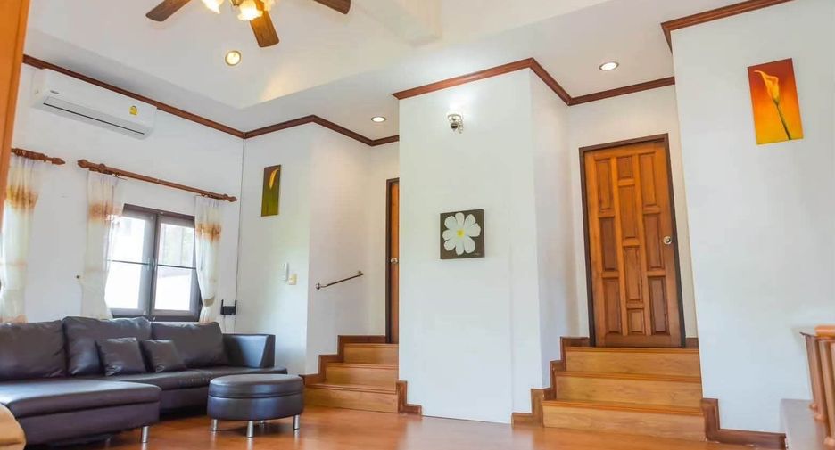 À louer 3 chambres maison à Mueang Phuket, Phuket