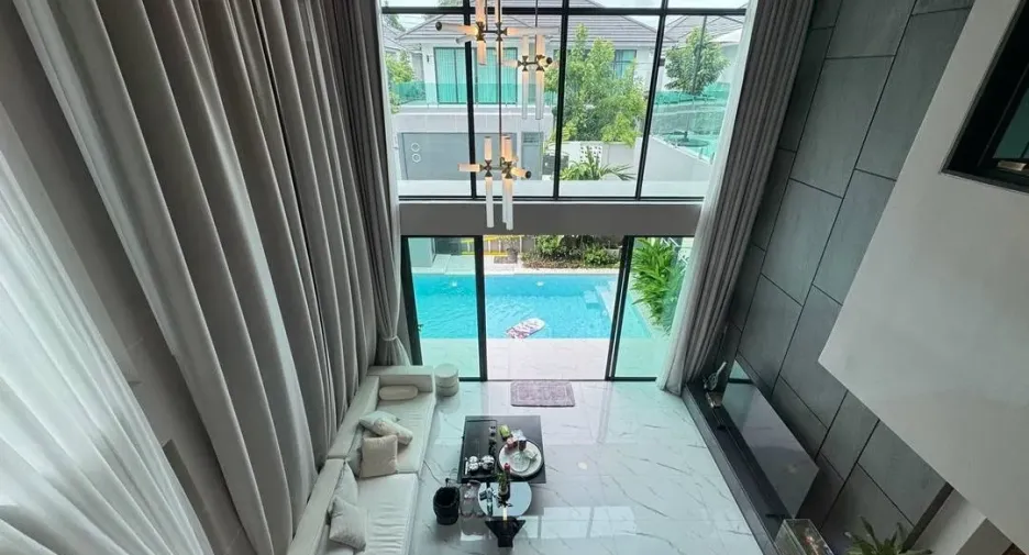Casa en venta de 5 habitaciones en Huay Yai, Pattaya