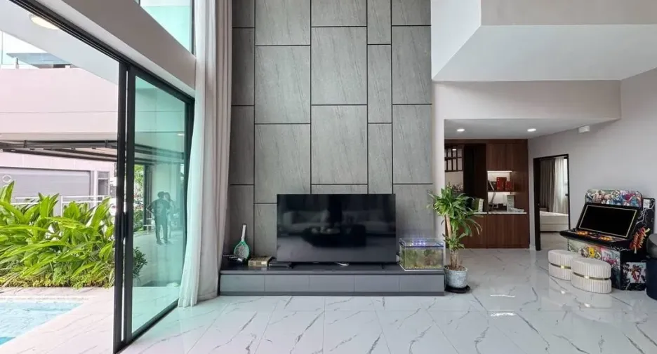 Casa en venta de 5 habitaciones en Huay Yai, Pattaya