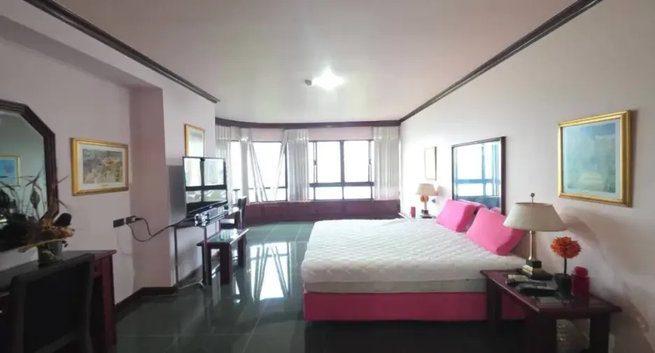 ขาย 2 ห้องนอน คอนโด ใน นาจอมเทียน, พัทยา