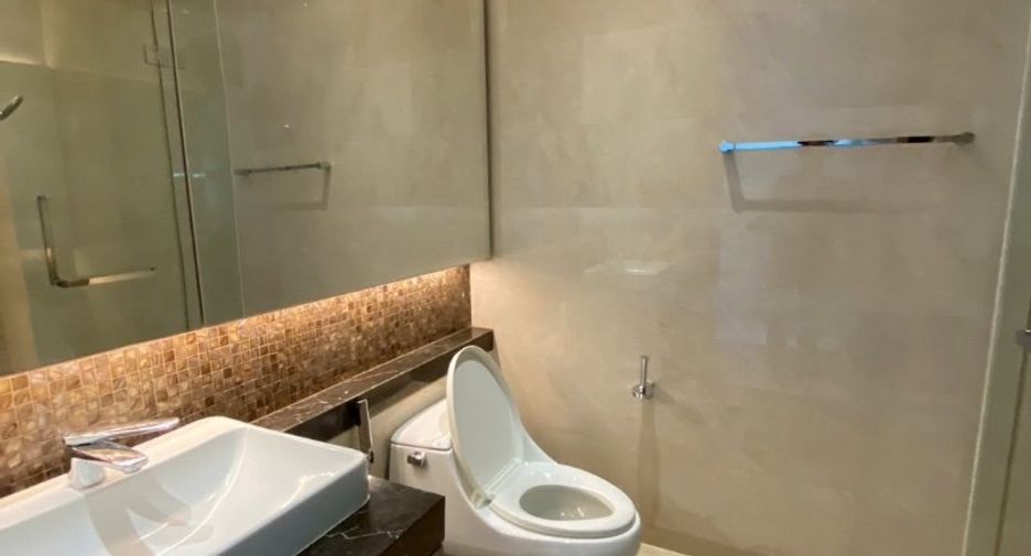 Condo en alquiler de 2 habitaciones en Pathum Wan, Bangkok