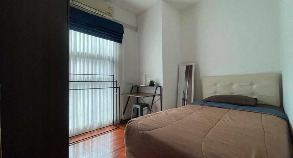 For rent 2 bedrooms condo in Bang Lamung, Chonburi