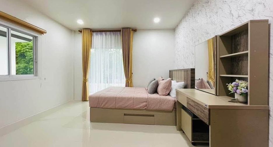 À vendre 4 chambres maison à East Pattaya, Pattaya