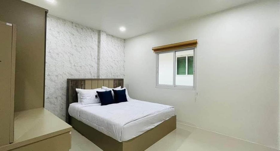 À vendre 4 chambres maison à East Pattaya, Pattaya