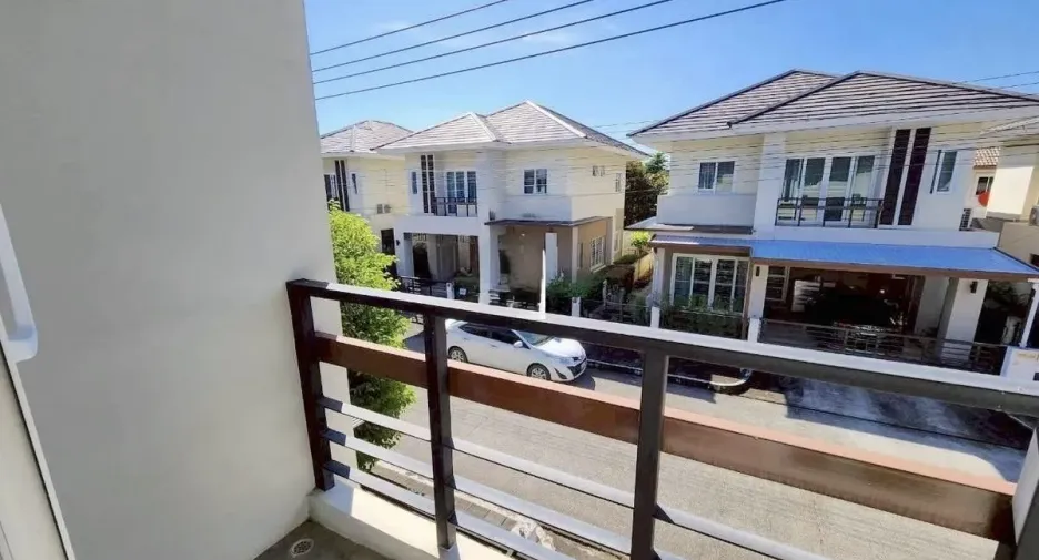 For rent 3 bedrooms house in Mueang Chiang Mai, Chiang Mai
