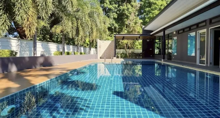 For rent 3 bedrooms house in Mueang Chiang Mai, Chiang Mai