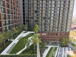 For rent スタジオ condo in Bang Phli, Samut Prakan
