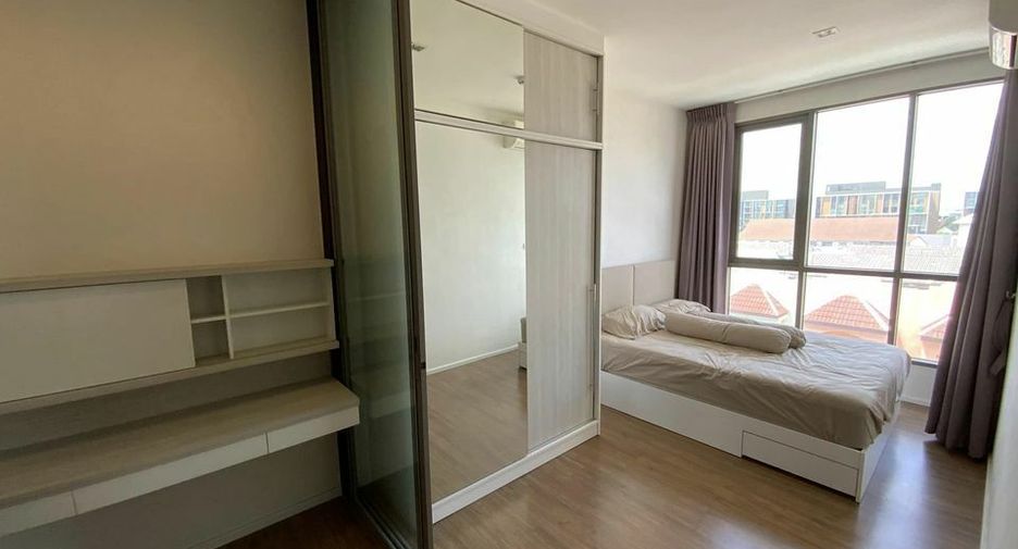 À louer 1 chambre condo à Lat Phrao, Bangkok