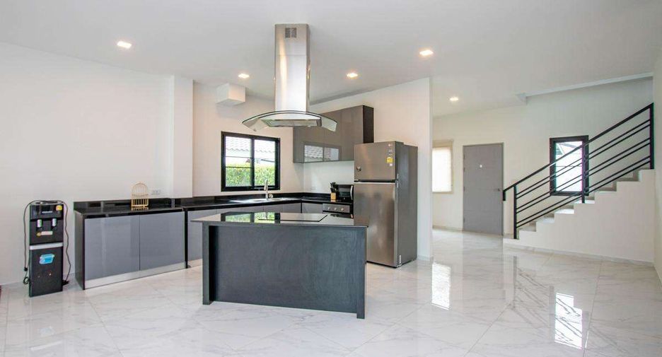 For rent 5 ベッドルーム house in Hang Dong, Chiang Mai
