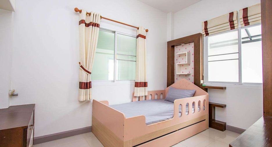 For rent 3 ベッドルーム house in San Kamphaeng, Chiang Mai