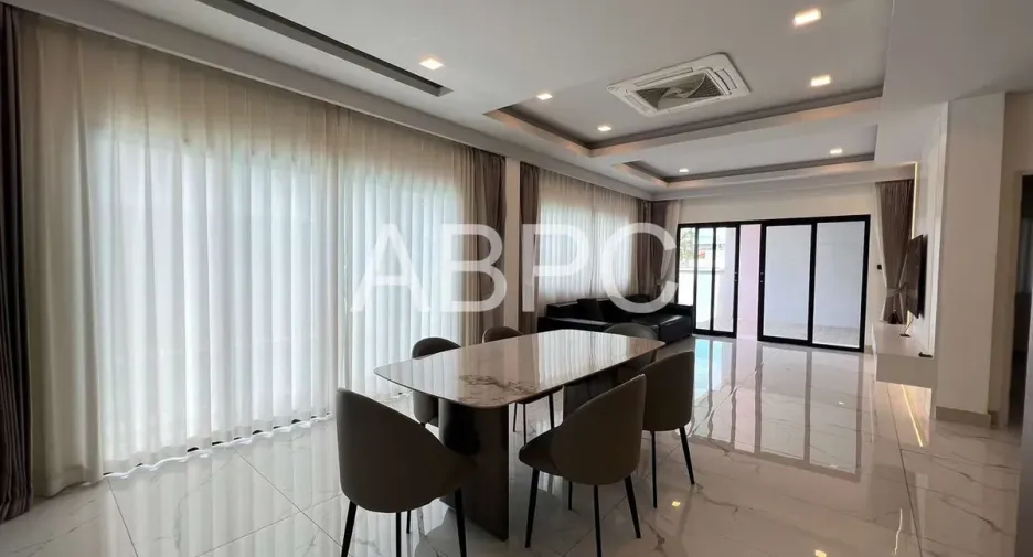 For rent 5 bedrooms house in Bang Lamung, Chonburi