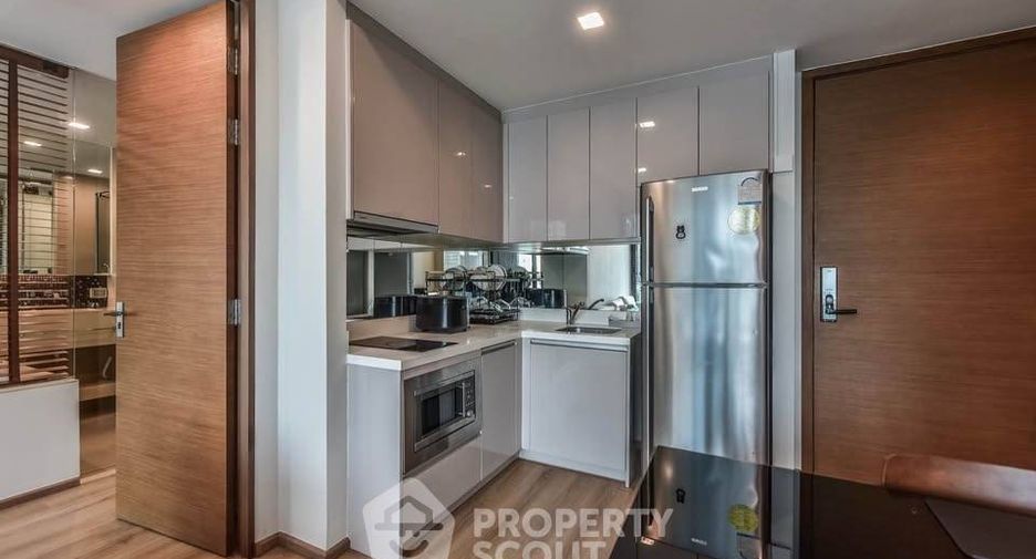 À vendre 2 chambres condo à Sathon, Bangkok