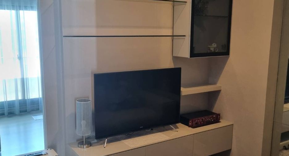 For sale 2 bedrooms condo in Phaya Thai, Bangkok