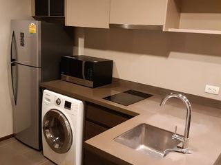 For rent 1 bed condo in Phaya Thai, Bangkok