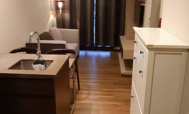 For rent 1 bed condo in Phaya Thai, Bangkok