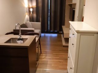 For rent 1 bed condo in Phaya Thai, Bangkok
