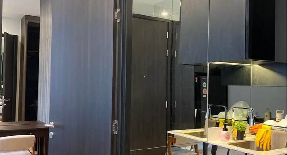 For rent 1 bed condo in Phaya Thai, Bangkok