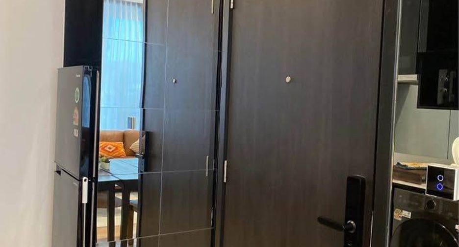 For rent 1 bed condo in Phaya Thai, Bangkok
