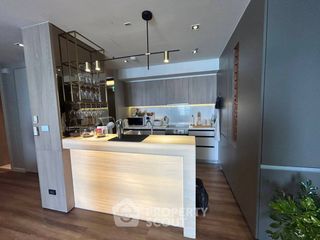 Condo en alquiler de 2 habitaciones en Sathon, Bangkok