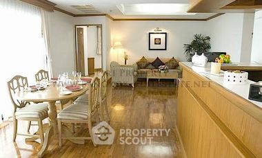 For rent 3 ベッドルーム apartment in Khlong Toei, Bangkok