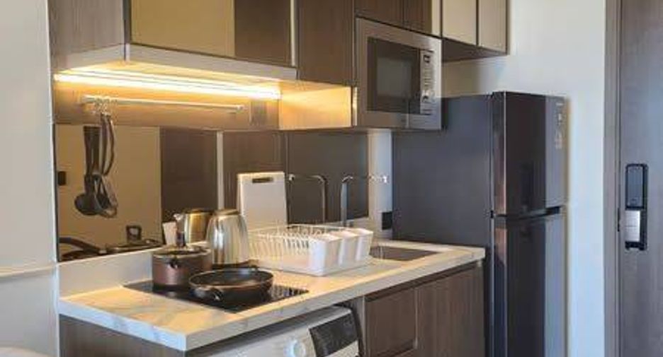 Condo en alquiler de 1 habitaciones en Watthana, Bangkok