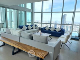 Condo en alquiler de 3 habitaciones en Sathon, Bangkok